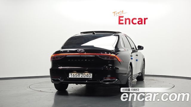 Hyundai Grandeur (IG) 3.0 LPi Rent Car Modern 2022 — фото 4