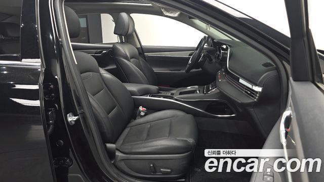 Hyundai Grandeur (IG) 3.0 LPi Rent Car Modern 2022 — фото 26