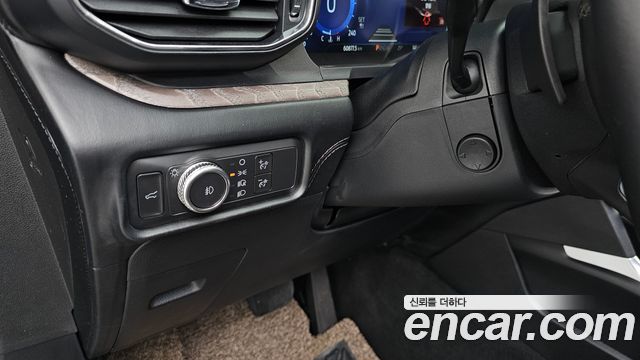 Ford Explorer (VI) 3.0 Platinum 4WD 2021 — фото 21