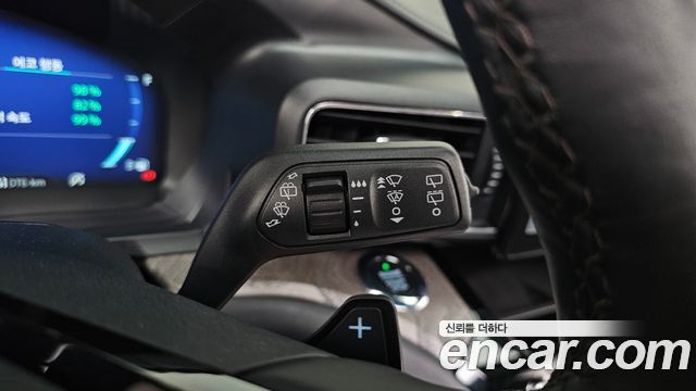 Ford Explorer (VI) 3.0 Platinum 4WD 2021 — фото 33