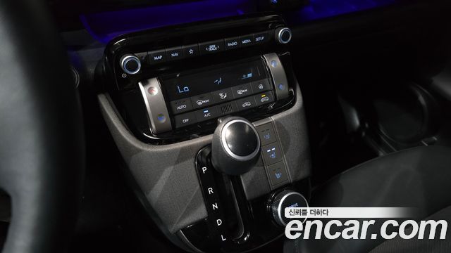 Hyundai Casper Inspiration 2023 — фото 9