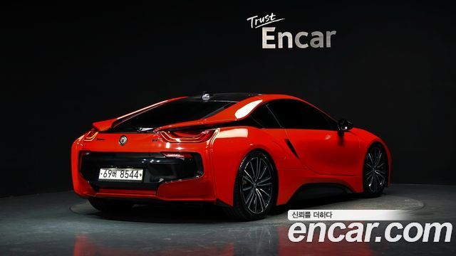 BMW i8 Coupe 2015 — фото 2