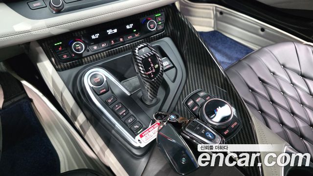 BMW i8 Coupe 2015 — фото 9