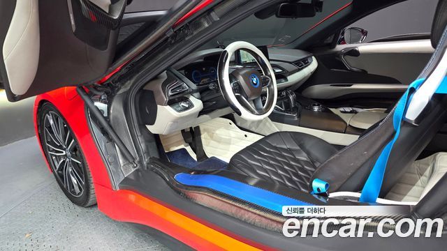 BMW i8 Coupe 2015 — фото 10
