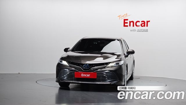 Toyota Camry (XV70) 2.5 XLE Hybrid 2019 — фото 3