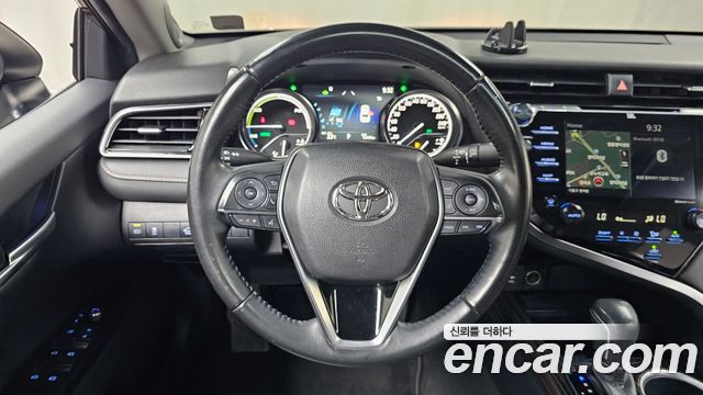 Toyota Camry (XV70) 2.5 XLE Hybrid 2019 — фото 18