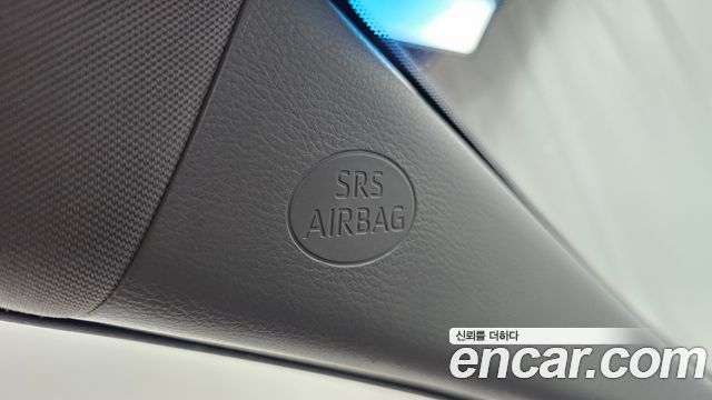 Toyota Camry (XV70) 2.5 XLE Hybrid 2019 — фото 37
