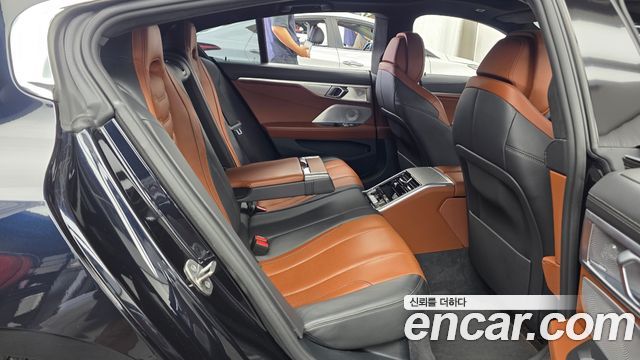 BMW 8 Series (G15) 840i xDrive M Sport Gran Coupe 2022 — фото 12