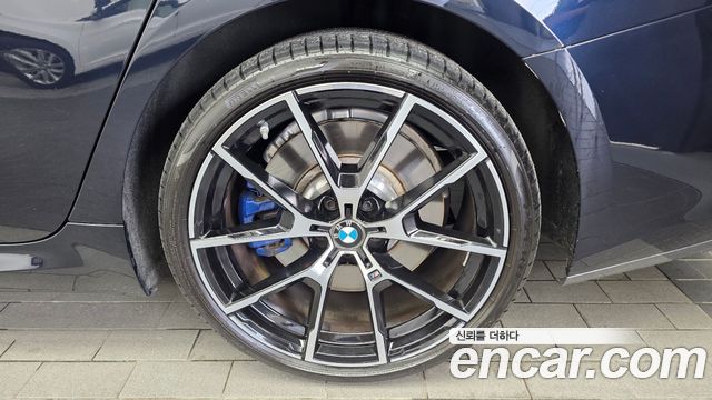 BMW 8 Series (G15) 840i xDrive M Sport Gran Coupe 2022 — фото 21