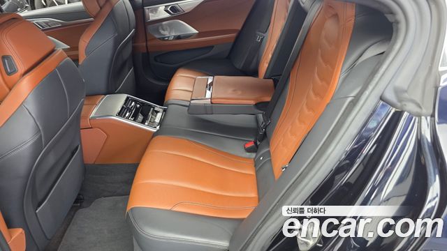 BMW 8 Series (G15) 840i xDrive M Sport Gran Coupe 2022 — фото 26