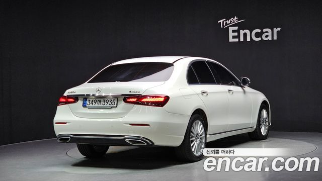 Mercedes-Benz E-Class (W213) E220d 4MATIC Exclusive 2023 — фото 2