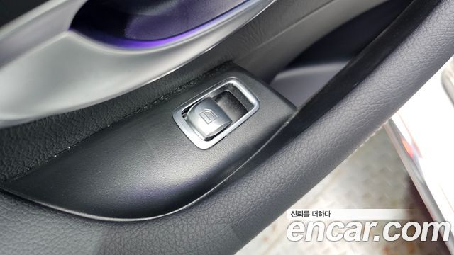 Mercedes-Benz E-Class (W213) E220d 4MATIC Exclusive 2023 — фото 34