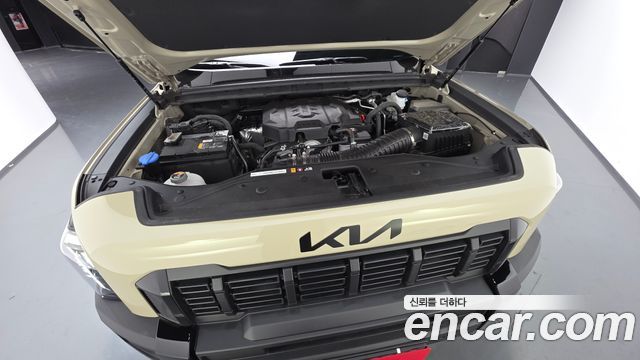 Kia Tasman 2.5T Gasoline 4WD X-Pro 2026 — фото 6
