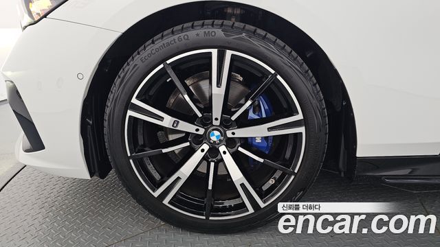 BMW 5 Series (G60) 530i xDrive M Sport 2025 — фото 5
