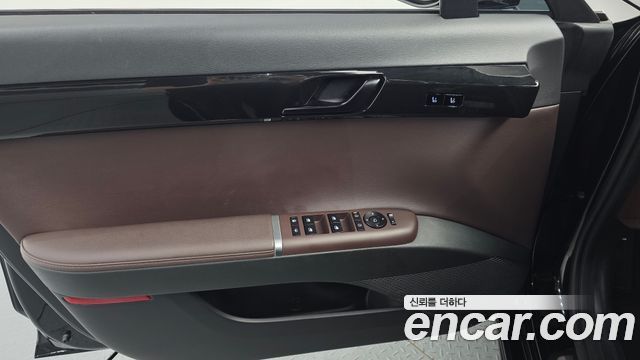 Hyundai Grandeur (GN7) 3.5 LPG 2WD Exclusive 2023 — фото 24