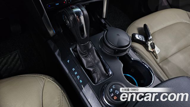 Ford Explorer 2.3 Limited 4WD 5th 2018 — фото 9
