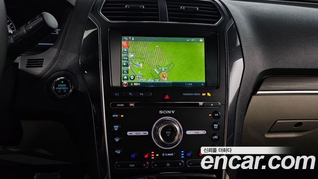 Ford Explorer 2.3 Limited 4WD 5th 2018 — фото 14