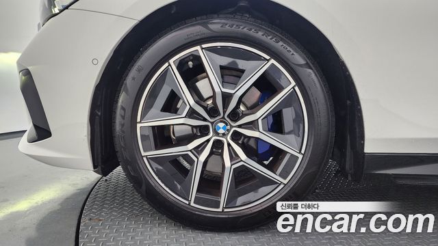 BMW 5 Series (G60) 520i M Sport 2025 — фото 5