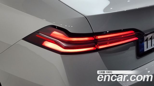 BMW 5 Series (G60) 520i M Sport 2025 — фото 23