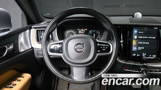 Volvo XC60 (II) D5 Inscription 2019 — фото 13