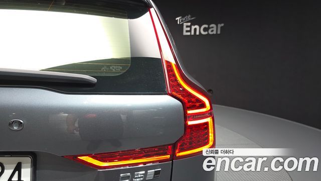Volvo XC60 (II) D5 Inscription 2019 — фото 23