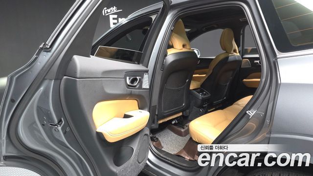 Volvo XC60 (II) D5 Inscription 2019 — фото 26