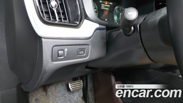 Volvo XC60 (II) D5 Inscription 2019 — фото 29