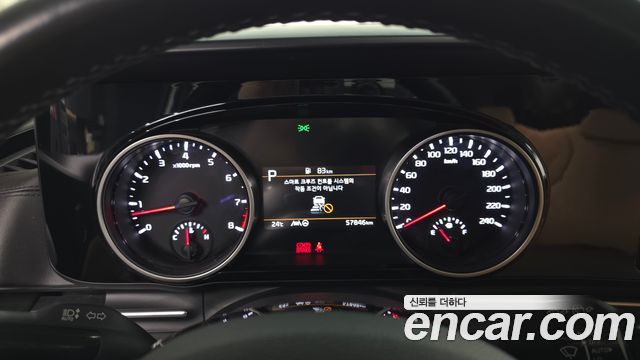 Kia Carnival (IV) Gasoline 9-Seater Prestige 2023 — фото 8