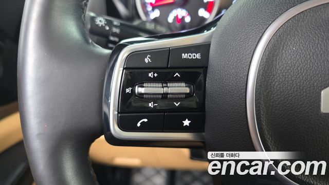Kia Carnival (IV) Gasoline 9-Seater Prestige 2023 — фото 19
