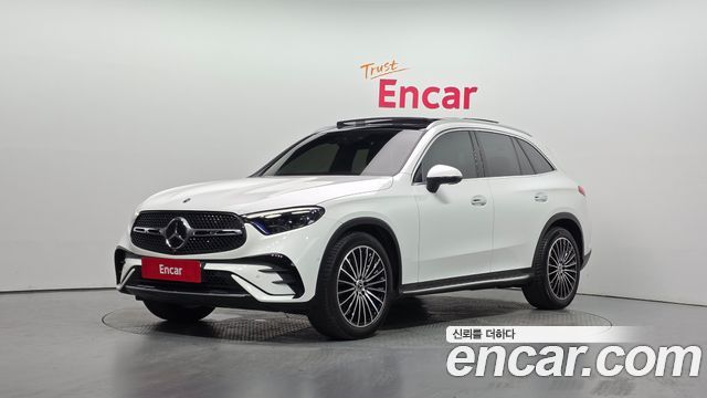 Mercedes-Benz GLC-Class (X254) GLC300 4MATIC AMG Line 2024 — фото 11