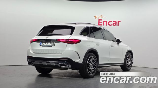 Mercedes-Benz GLC-Class (X254) GLC300 4MATIC AMG Line 2024 — фото 2