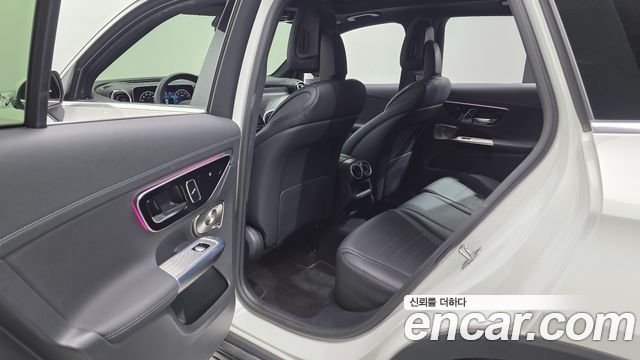 Mercedes-Benz GLC-Class (X254) GLC300 4MATIC AMG Line 2024 — фото 16