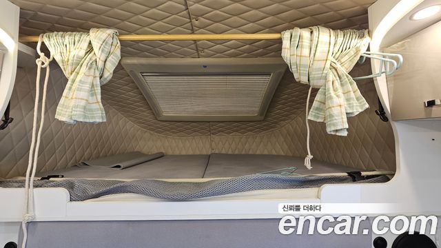Hyundai Grand Starex Camping car 2021 — фото 33