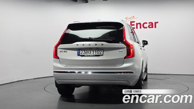Volvo XC90 (II) T8 Ultimate Bright Hybrid 2022 — фото 4