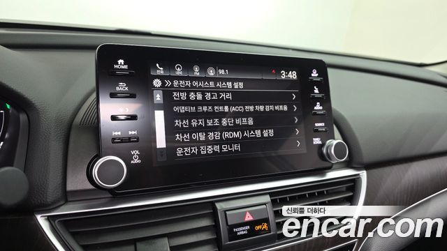 Honda Accord (X) 2.0 Hybrid Touring 2019 — фото 18