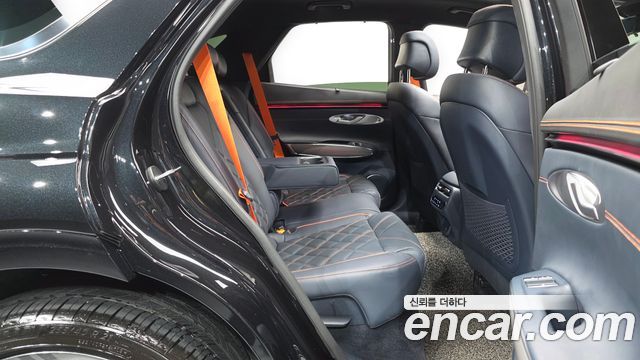 Genesis GV70 2.5T Gasoline AWD 2025 — фото 11