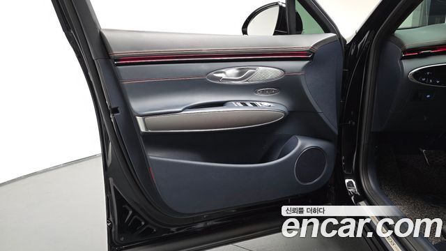 Genesis GV70 2.5T Gasoline AWD 2025 — фото 24