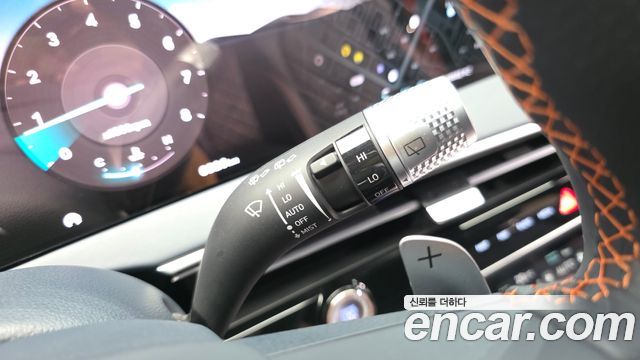 Genesis GV70 2.5T Gasoline AWD 2025 — фото 27