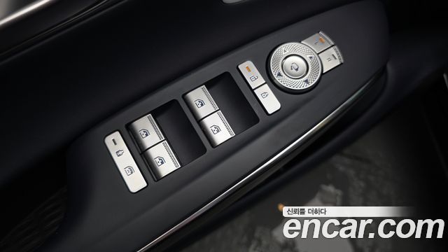 Genesis GV70 2.5T Gasoline AWD 2025 — фото 28
