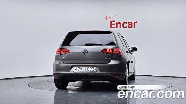 Volkswagen Golf (VII) 1.6 TDI 2015 — фото 4