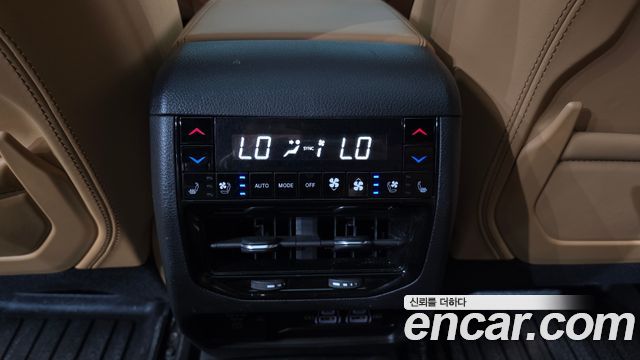 Jeep Grand Cherokee (WL) 4xe Summit Reserve 2023 — фото 31
