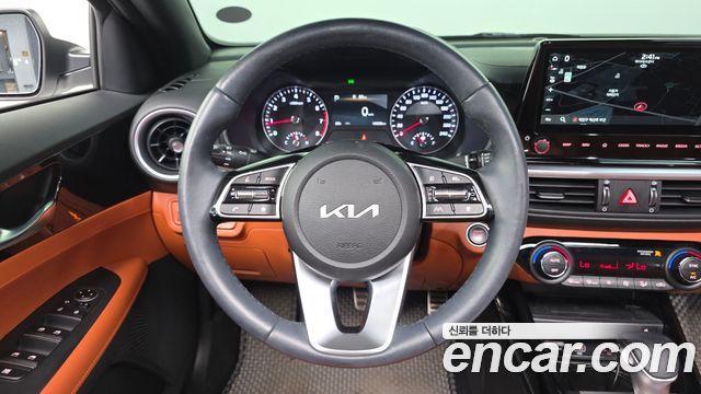 Kia K3 (II) 1.6 Prestige 2024 — фото 16