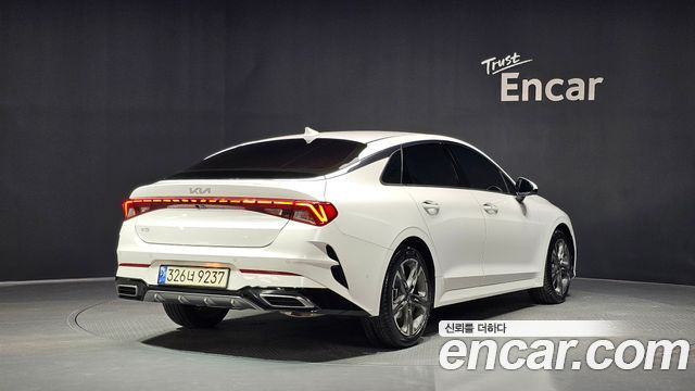 Kia K5 (III) 2.0 Signature 2023 — фото 2