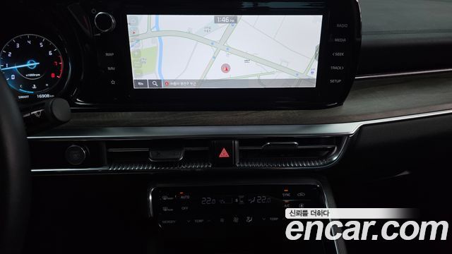 Kia K5 (III) 2.0 Signature 2023 — фото 18