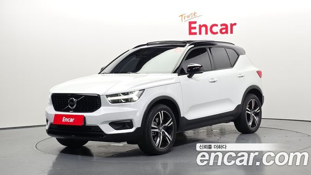 Volvo XC40 T4 R-Design