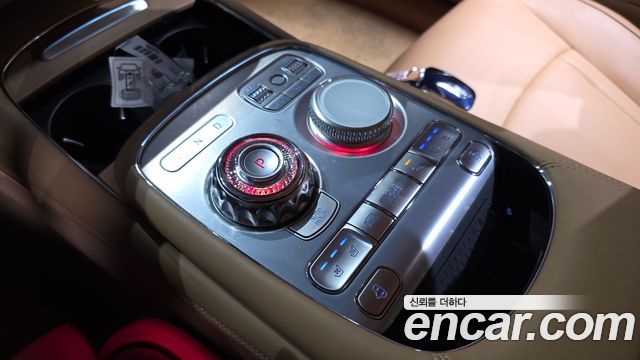 Genesis G90 (RS4) Gasoline 3.5 Turbo e-S/C AWD 2023 — фото 9