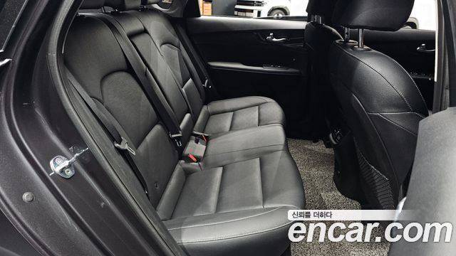 Kia K3 (II) 1.6 Noblesse 2022 — фото 12