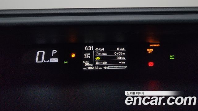 Toyota Prius C 1.5 2018 — фото 8