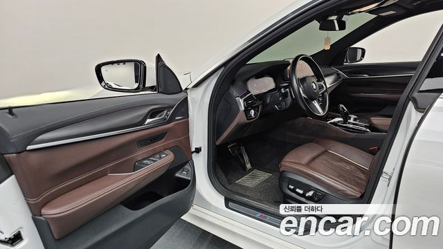 BMW 6 Series GT (G32) 620d xDrive M Sport 2023 — фото 10