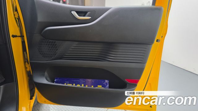 Hyundai Staria L3.5  Kinder Safety Car 11-Seater 2023 — фото 25